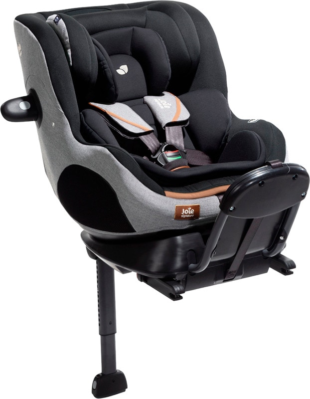 PLUS-testatussa Joie i-Prodigi -turvaistuimessa lapsi matkustaa mukavasti selkä menosuuntaan vastasyntyneestä jopa 125 cm saakka! Tarjous koskee värejä Eclipse ja Carbon.