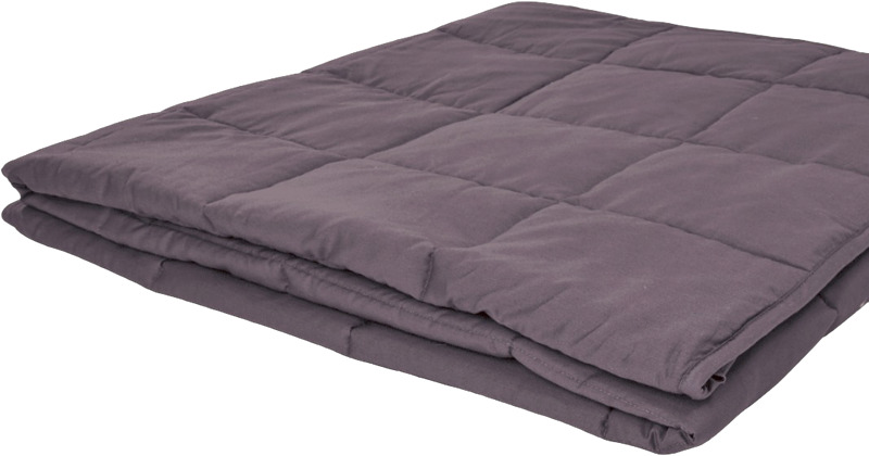 Rajoitettu erä. TEMPUR-painopeitto on kuin lempeä halaus. Tasainen paino voi rauhoittaa levotonta nukkujaa ja tehdä unesta syvempää.