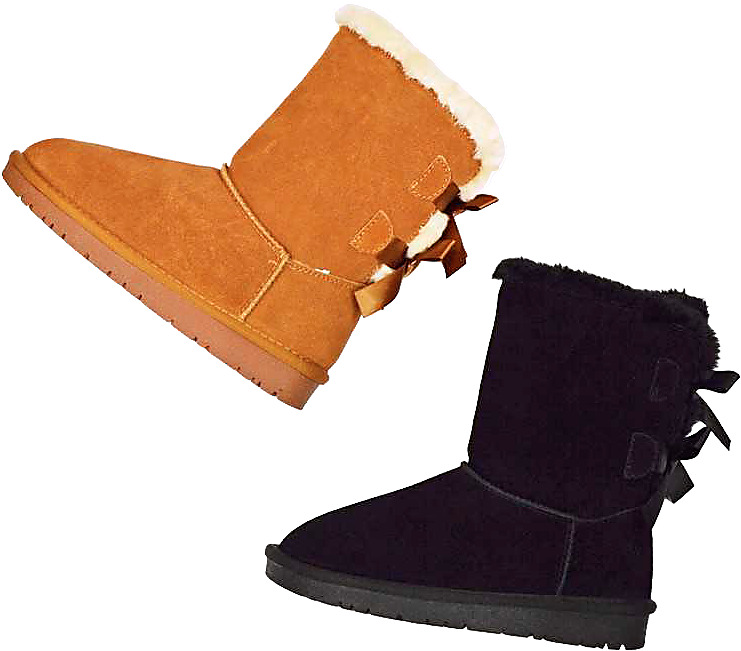 Lämpimät nilkkurit mokkanahkaa, söpöt rusettikoristeet.