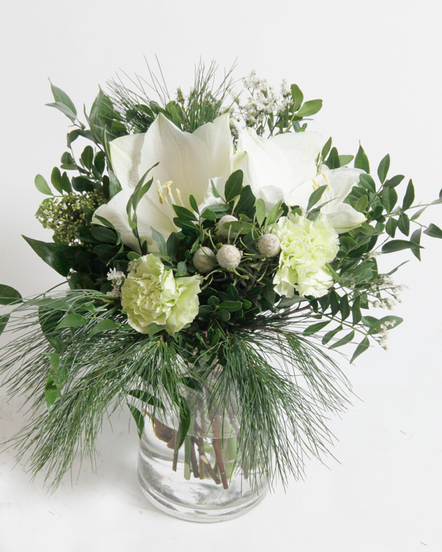 Upeat floristien sitomat kukkakimput.
