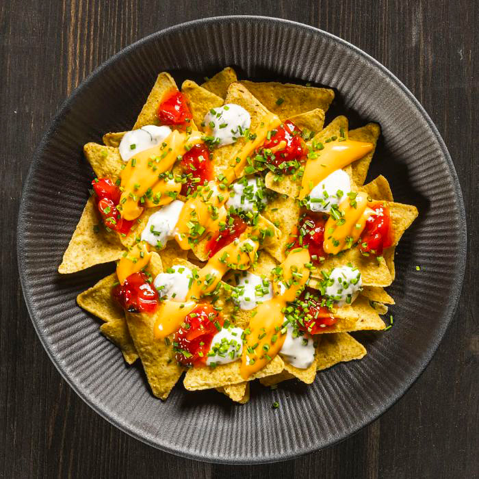 Juustokastike, FreshMexican-kastike, pahishillo ja ruohosipuli.