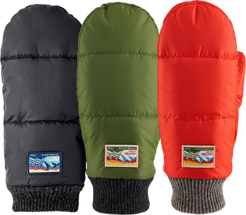 Mukavissa topparukkasissa on pehmeäksi harjattu vuori ja synteettinen Primaloft Gold -eriste.