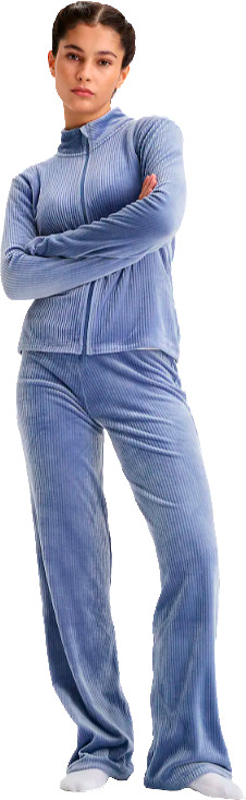 Pusero, naisten koot, myötäilevä istuvuus.
