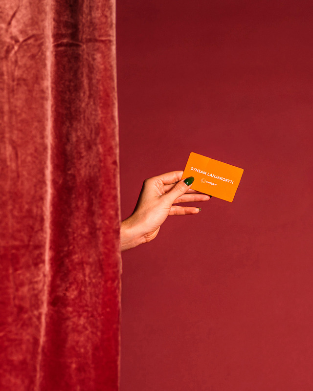 Lahjaksi kirkkaampi maailma. Lahjakortit näkemisen ratkaisuihin meiltä. 